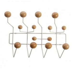 Wall coat hanger with wooden balls